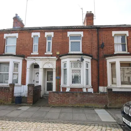 Rent this 4 bed apartment on 1 Sunderland Street in Northampton, NN5 5ES