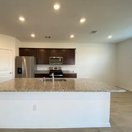 Image 9 - Brody Lane, Georgetown, TX 78626, USA - Condo for rent