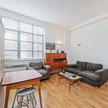 Rent this studio apartment on One Hundred Shoreditch in 100 Shoreditch High Street, London