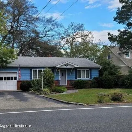 Rent this 2 bed house on 302 Club House Drive in Beachwood, NJ 08722