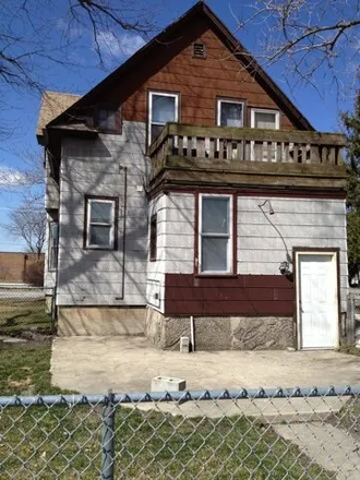 Buy this 4 bed house on 19273 South Burnham Avenue in Lansing, IL 60438