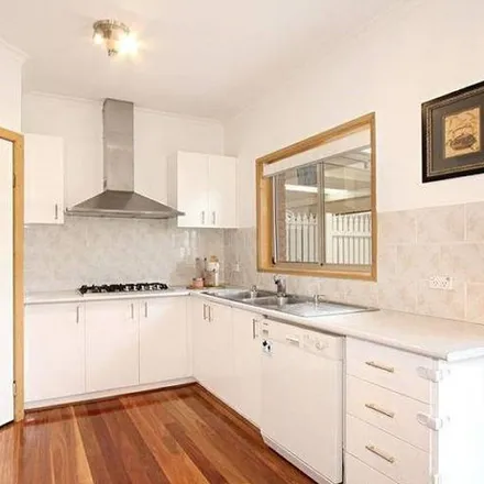 Image 6 - Cellarbrations, High Street Road, Ashwood VIC 3147, Australia - Apartment for rent