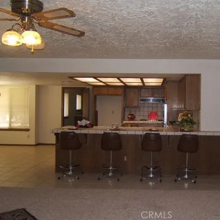 Image 7 - 15123 Riverside Lane, Desert Knolls, Apple Valley, CA 92307, USA - House for rent