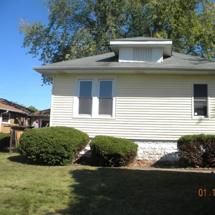 Buy this 2 bed house on 110 Emery Street in Idylside, Joliet