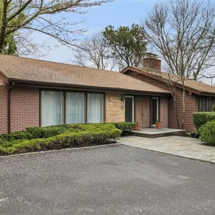 Buy this 4 bed house on 87 Grandview Lane in Smithtown Pines, Smithtown