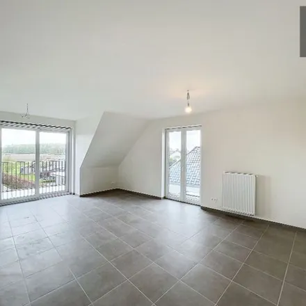 Rent this 2 bed apartment on Ooigemstraat 19 in 8792 Waregem, Belgium