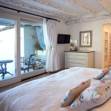 Rent this 5 bed house on Porto Cervo in Via Cerbiatta, Porto Cervo SS