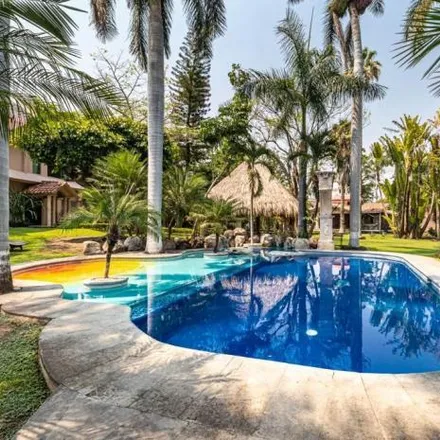 Buy this 5 bed house on Calle Emiliano Zapata in 62790 Chiconcuac, MOR