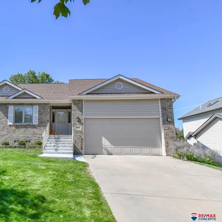 Buy this 4 bed house on 5545 South 72nd Street in Lincoln, NE 68516