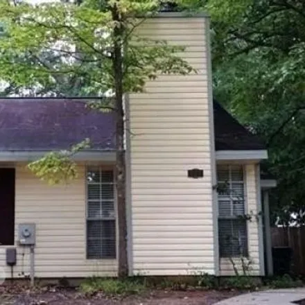 Rent this 2 bed townhouse on Somerest Drive in Warner Robins, GA 31088