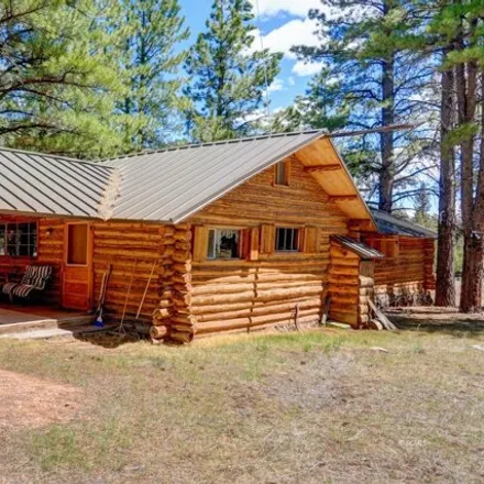 Buy this 2 bed house on Mammoth Creek Road in Garfield County, UT