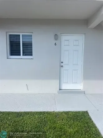 Image 1 - 2071 Northeast 38th Street, Lighthouse Point, FL 33064, USA - Condo for rent