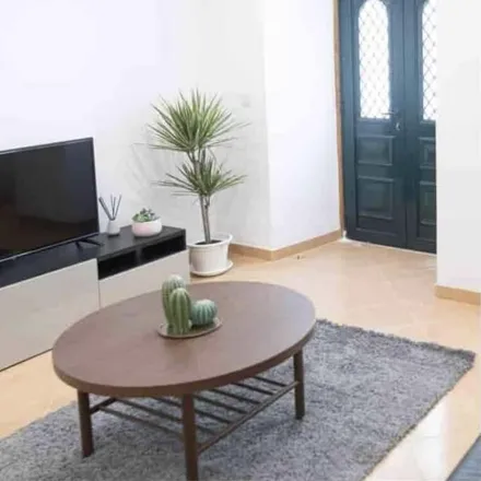 Rent this 2 bed house on Rua Dom João de Portugal in 2800-109 Almada, Portugal
