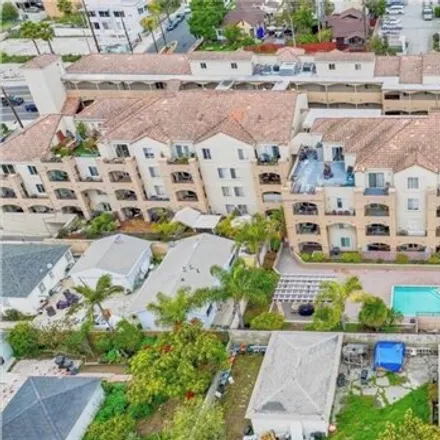 Buy this 2 bed condo on Cherry Motel in Pacific Coast Highway, Long Beach
