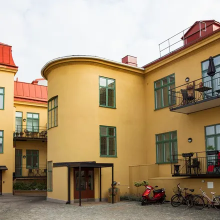 Rent this 3 bed apartment on Hornsgatan in 736 32 Kungsör, Sweden