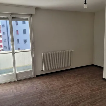 Rent this 3 bed apartment on Avenue Charles-Naine 208 in 2301 La Chaux-de-Fonds, Switzerland
