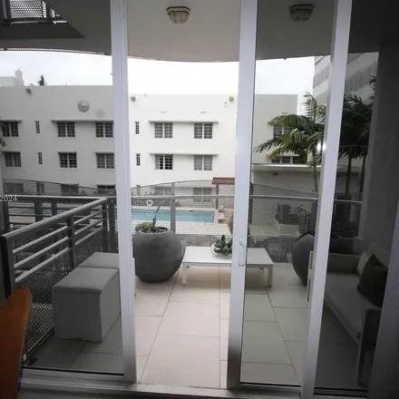 Image 3 - 2100 Park Avenue, Miami Beach, FL 33139, USA - Apartment for rent