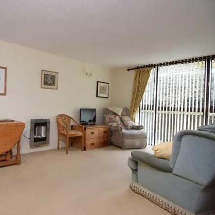 Image 2 - The Cloisters, Amesbury, SP4 7JX, United Kingdom - Apartment for sale