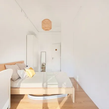 Rent this 1 bed apartment on Avenida Sidónio Pais in 1069-413 Lisbon, Portugal