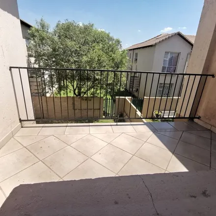 Image 4 - Water Boatman Street, Ekurhuleni Ward 53, Gauteng, 1454, South Africa - Apartment for rent