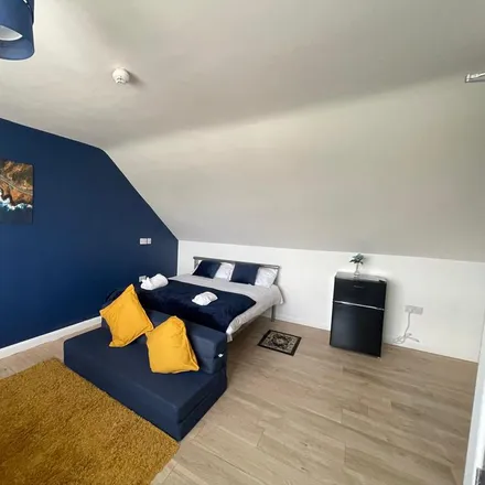 Rent this 1 bed room on 8 Maybank Avenue in London, HA0 2TJ