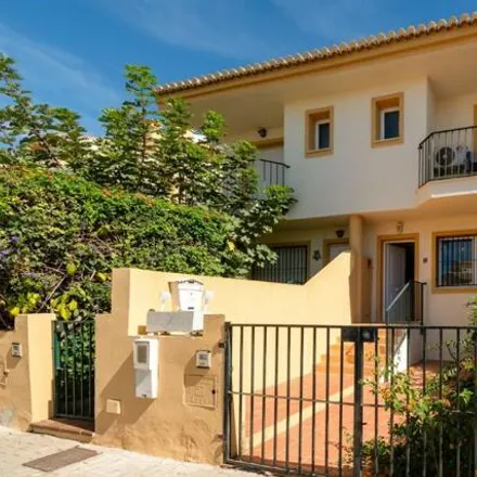 Buy this studio house on Calle Estébanez Calderón in 6, 29602 Marbella
