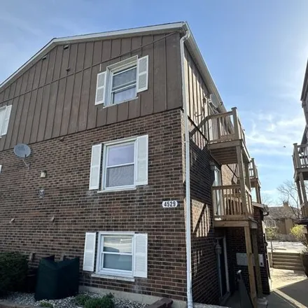 Rent this 1 bed condo on 7906 45th Place in Lyons, IL 60534