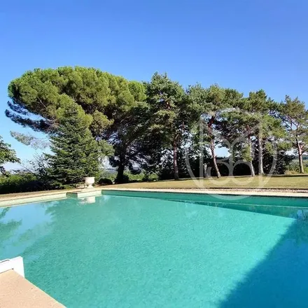 Buy this 6 bed house on 24100 Bergerac