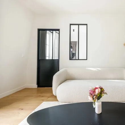 Image 8 - 100 Quai de Jemmapes, 75010 Paris, France - Apartment for rent