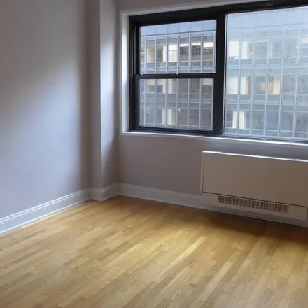 Rent this 3 bed apartment on Sido in 2nd Avenue, New York