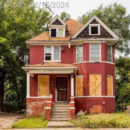 Buy this 4 bed house on 2007 Helen Street in Detroit, MI 48207