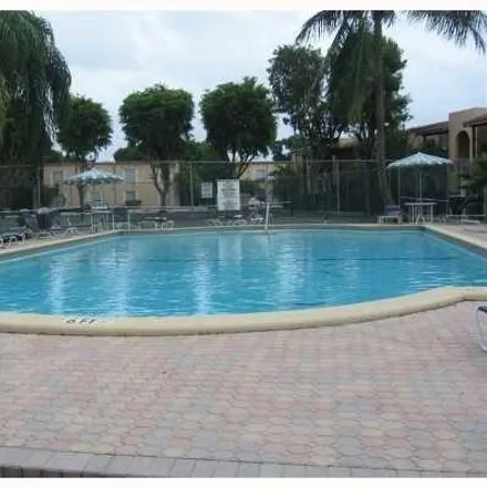 Image 9 - 10810 Southwest 88th Street, Kendall, FL 33176, USA - Condo for rent