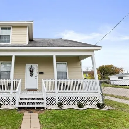 Buy this 5 bed house on Second Christian Church in 28th Street, Galveston