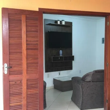 Buy this 2 bed house on Servidão Nivaldo Alfredo Silva (Nivaldinho) in Ingleses do Rio Vermelho, Florianópolis - SC