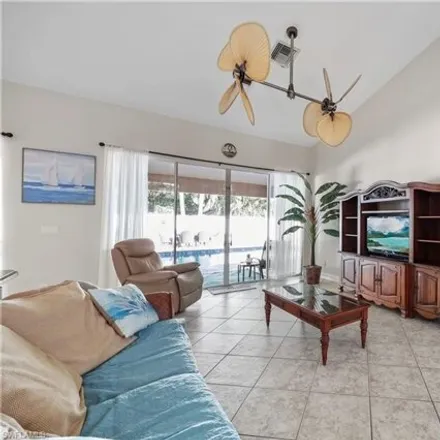Image 3 - 2086 Piccadilly Circus, East Naples, FL 34112, USA - House for rent