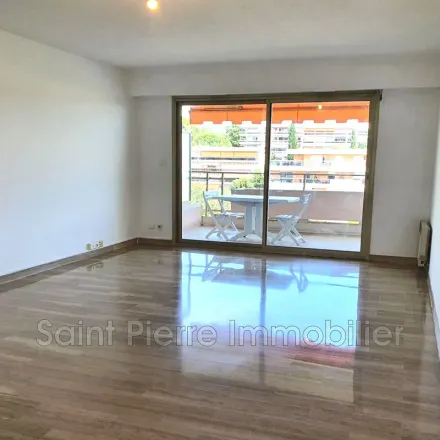 Rent this 3 bed apartment on Lycée professionnel Escoffier in Chemin du Brecq, 06800 Cagnes-sur-Mer