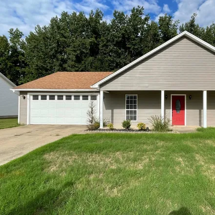 Rent this 3 bed house on 218 Hunters Run Drive in Haskell, Saline County