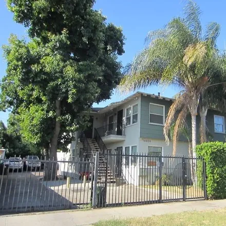 Image 3 - 14839 Blythe St, Panorama City, California, 91402 - House for sale