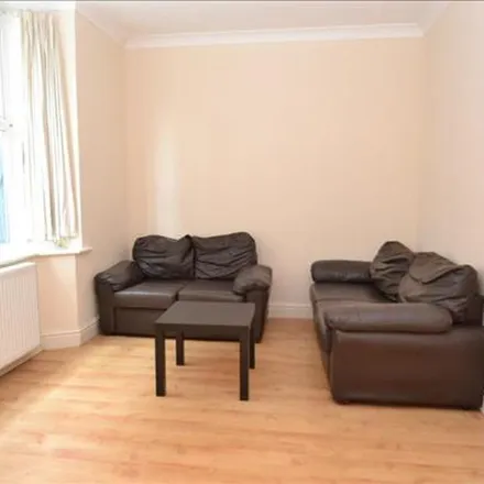 Image 3 - Central Baptist Church, Devonshire Road, Bedford Place, Southampton, SO15 2GY, United Kingdom - Apartment for rent