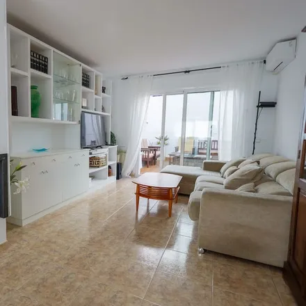 Rent this 4 bed house on 08870 Sitges