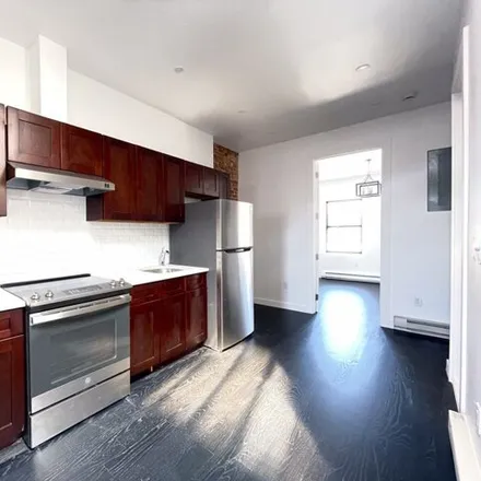Image 3 - 361 Tompkins Avenue, New York, NY 11221, USA - Apartment for rent