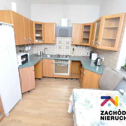 Rent this 3 bed apartment on Uniwersytet Zielonogórski - Campus B in Ananasowa, 65-160 Zielona Góra