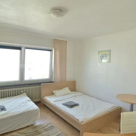 Rent this 1 bed apartment on Hainer Weg 104 in 60599 Frankfurt, Germany