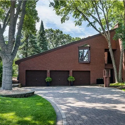 Image 1 - 11559 Mount Curve Road, Eden Prairie, MN 55347, USA - House for sale