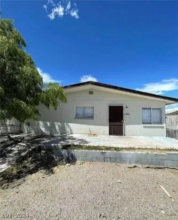 Buy this 3 bed house on 5184 Forrest Hills Lane in Las Vegas, NV 89108