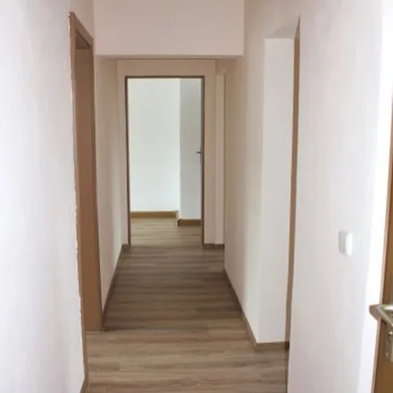 Rent this 3 bed apartment on Richard-Wagner-Straße 20 in 04539 Groitzsch, Germany