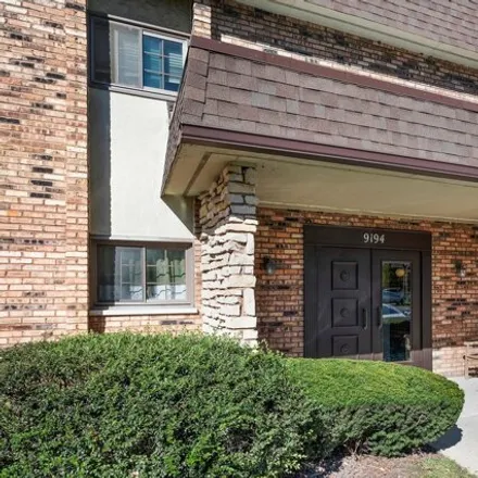 Buy this 3 bed condo on 9189 Center Road in Palos Hills, IL 60465