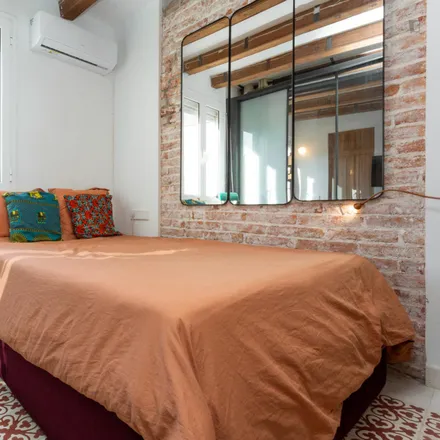 Rent this studio apartment on Carrer de Salvà in 08001 Barcelona, Spain