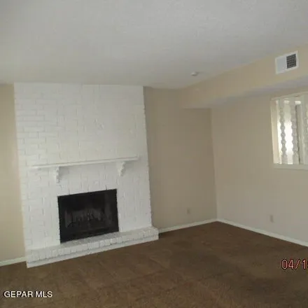 Image 4 - 211 Zenith Drive, El Paso, TX 79912, USA - House for rent