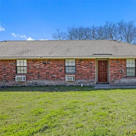 Rent this 2 bed house on 419 Main Street in Blue Ridge, Collin County